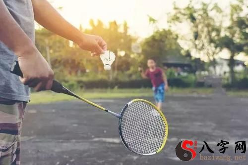 梦见和别人打羽毛球